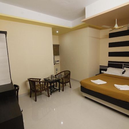 Hotel Kasi Inn Thanjavur Dış mekan fotoğraf