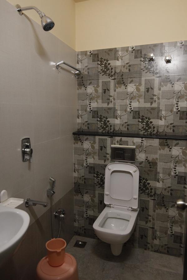 Hotel Kasi Inn Thanjavur Dış mekan fotoğraf