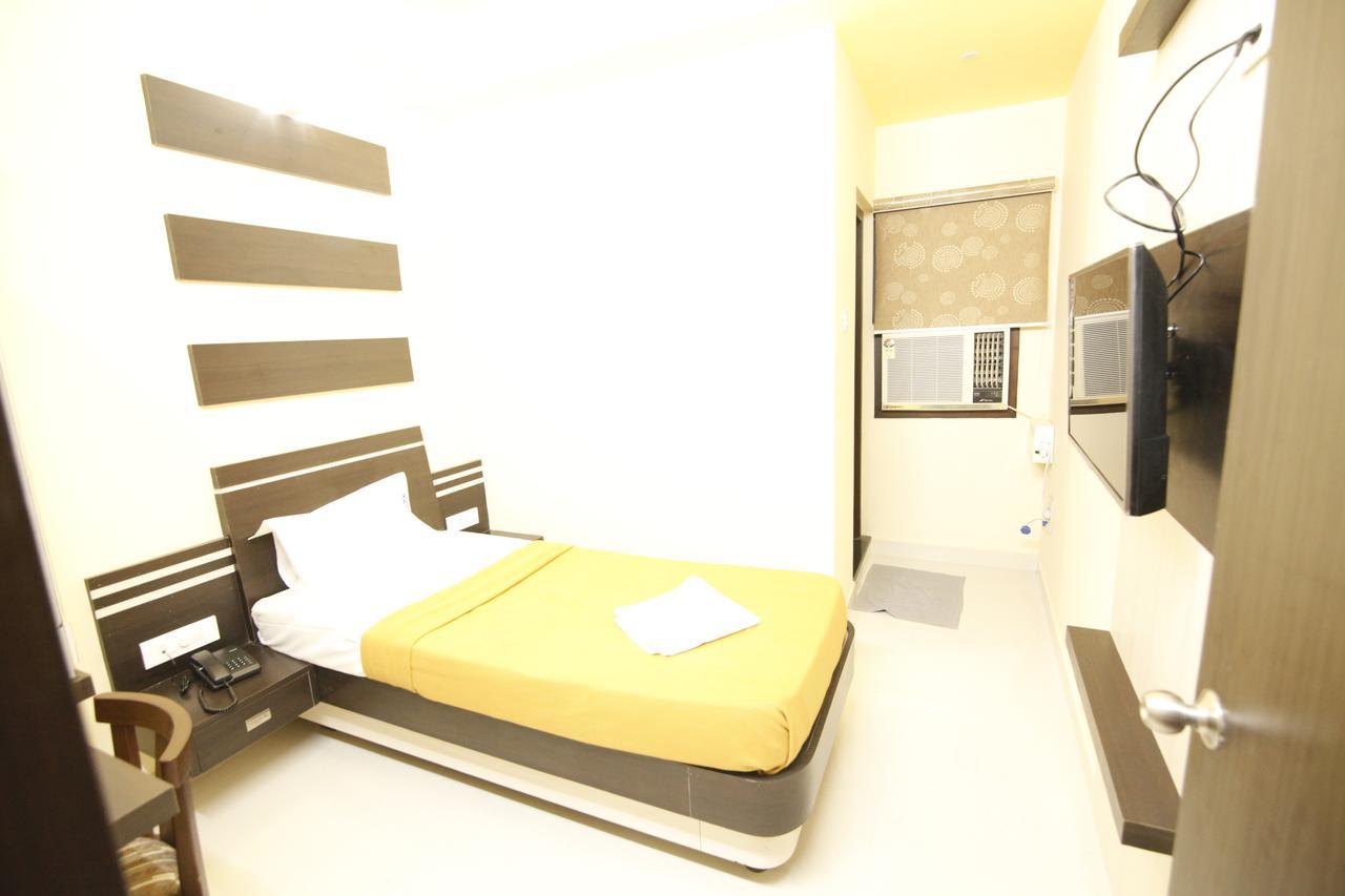 Hotel Kasi Inn Thanjavur Dış mekan fotoğraf